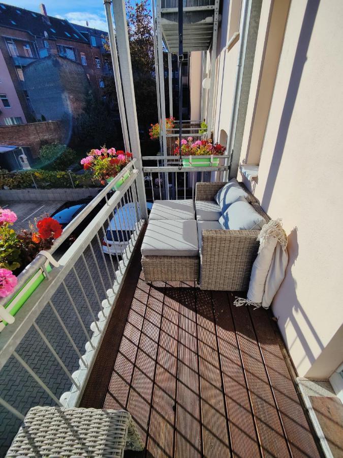 Neu Sanierte Wohnung Mit Balkon Und Stellplatz Erfurt Kültér fotó