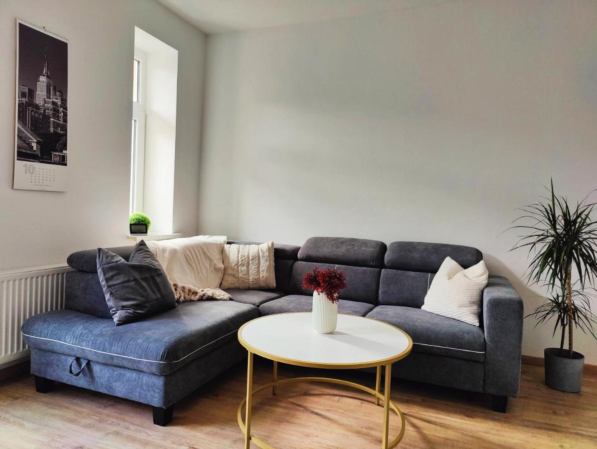 Neu Sanierte Wohnung Mit Balkon Und Stellplatz Erfurt Kültér fotó